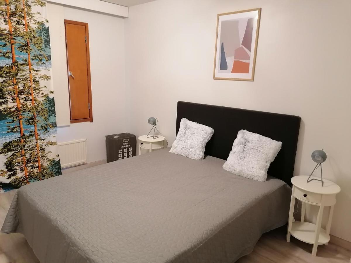 Keskustan Kaksio Parvekkeella, Ilmastoitu. Apartment ซาวอนลินนา ภายนอก รูปภาพ
